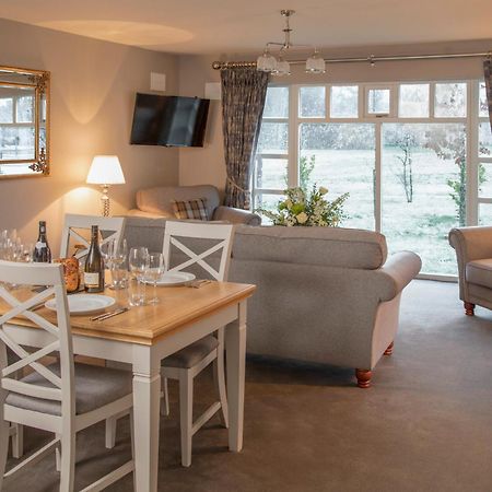 The Lodges At Kilkea Castle 外观 照片
