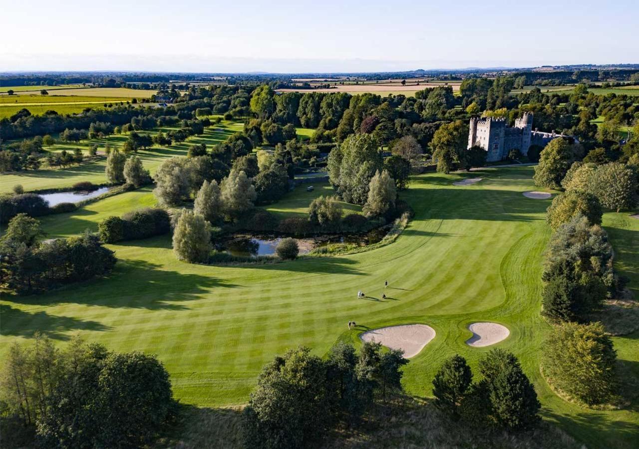 The Lodges At Kilkea Castle 外观 照片